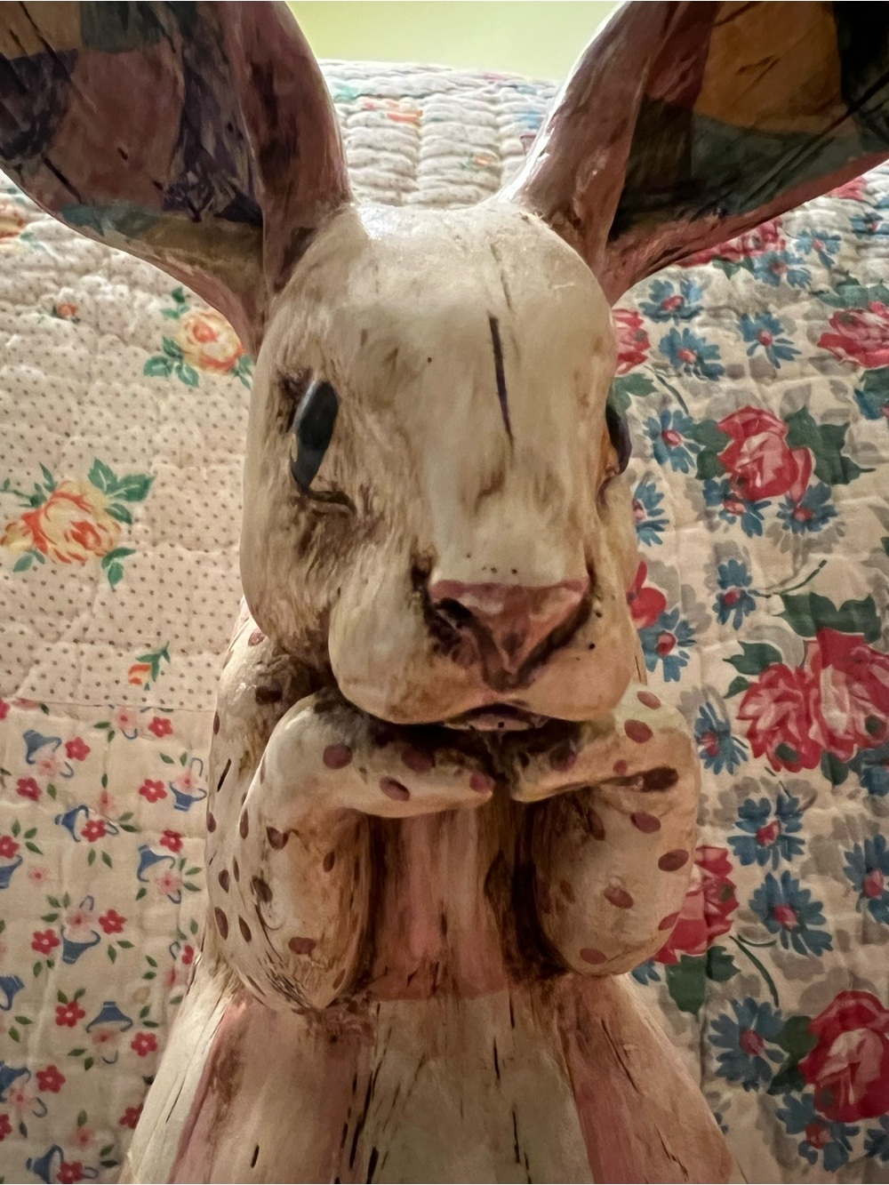 Hand-Painted Distressed Resin Rabbit Figurine Whimsical Farmhouse Decor - Picture 2 of 12